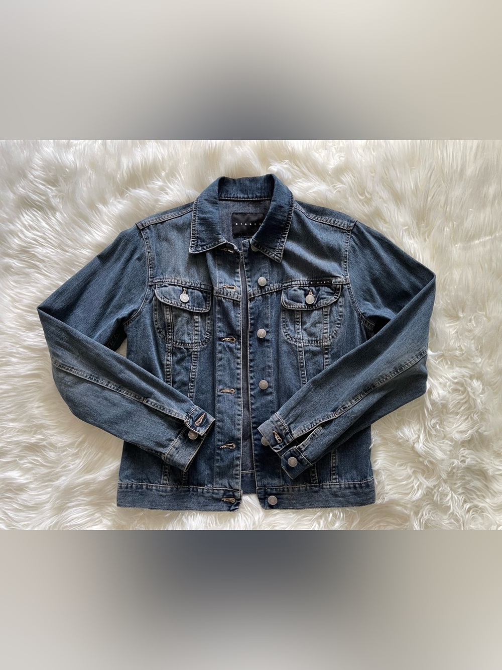 SISLEY EUC Woman’s Jean Jacket in Size S